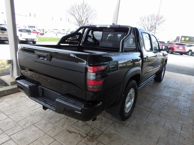 2024 Nissan Frontier SV