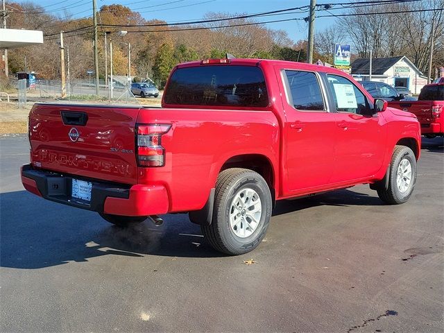 2024 Nissan Frontier SV