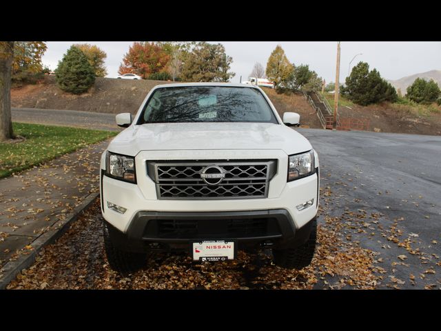 2024 Nissan Frontier SV