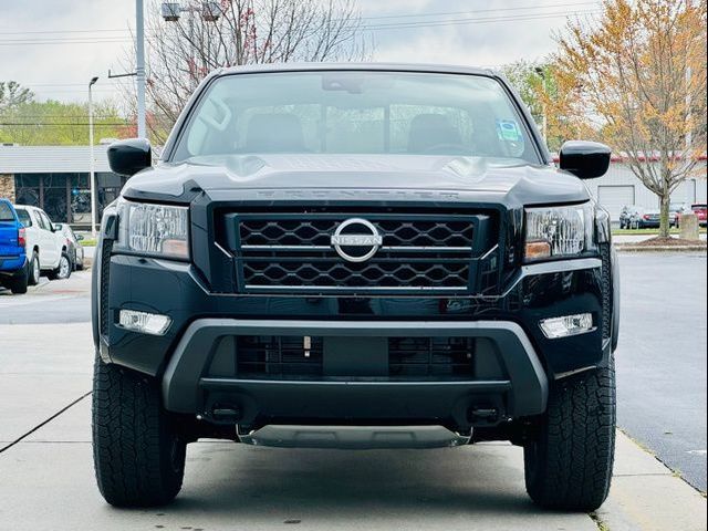 2024 Nissan Frontier SV