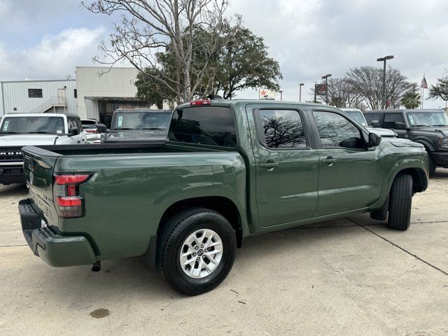 2024 Nissan Frontier SV