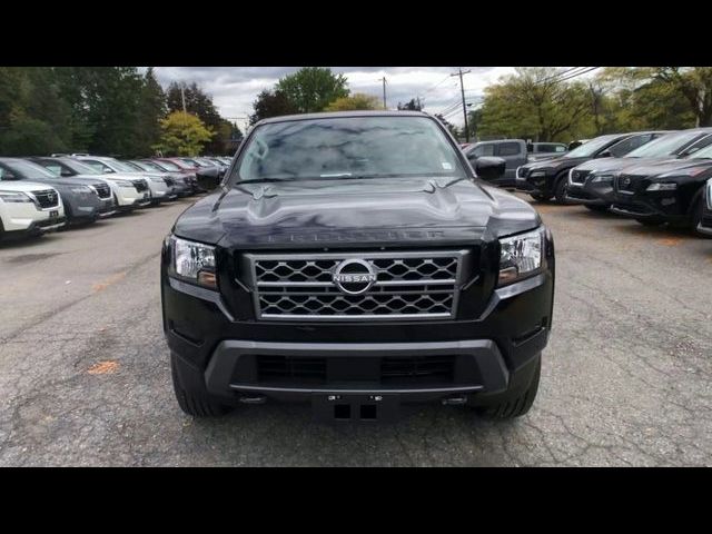 2024 Nissan Frontier SV