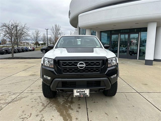 2024 Nissan Frontier SV