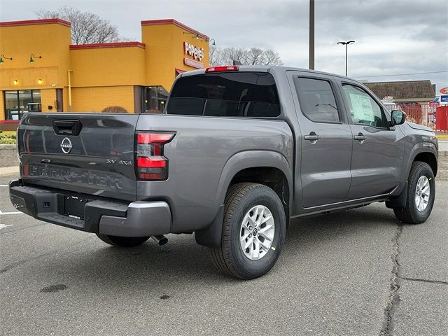 2024 Nissan Frontier SV