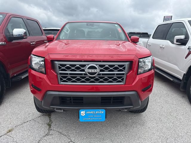 2024 Nissan Frontier SV