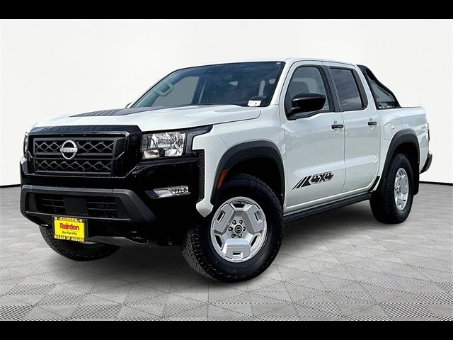 2024 Nissan Frontier SV