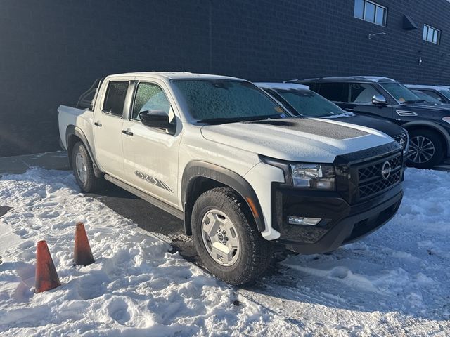 2024 Nissan Frontier SV