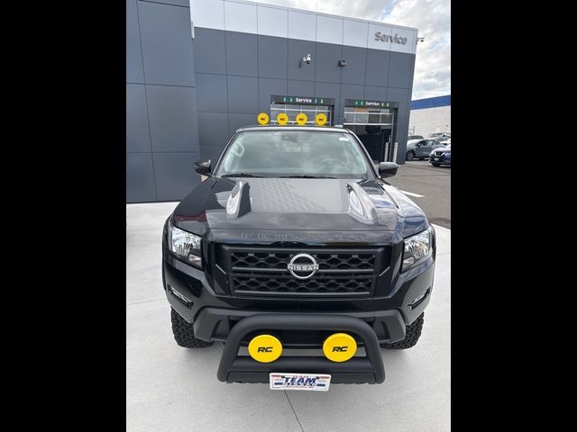 2024 Nissan Frontier SV