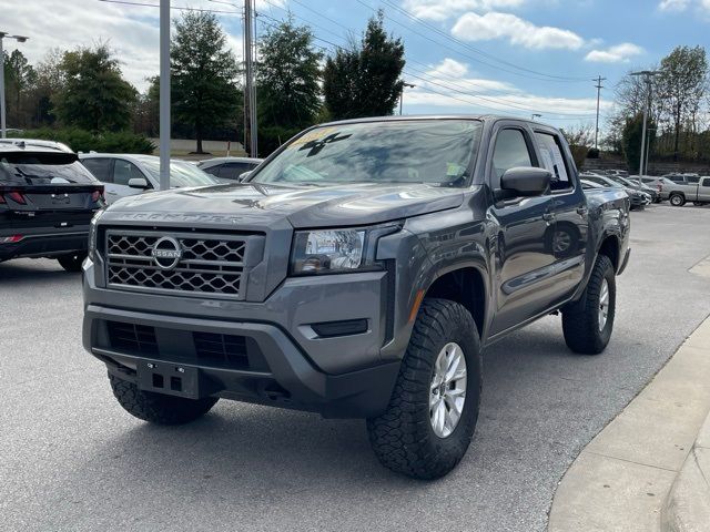 2024 Nissan Frontier SV