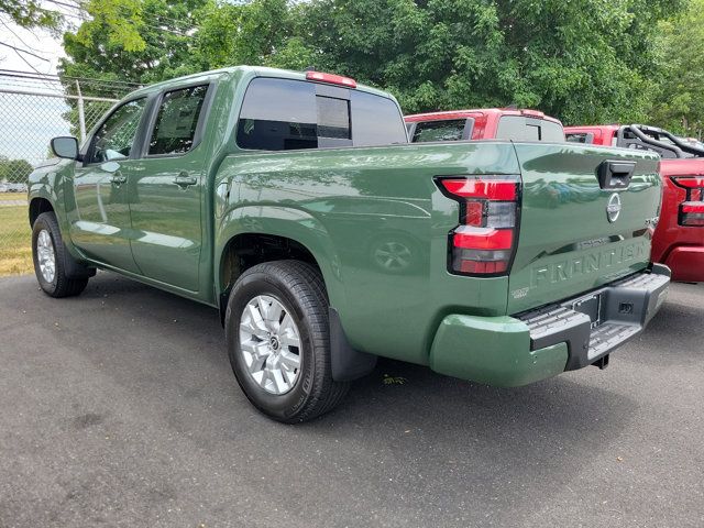 2024 Nissan Frontier SV