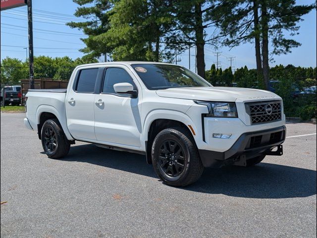 2024 Nissan Frontier SV