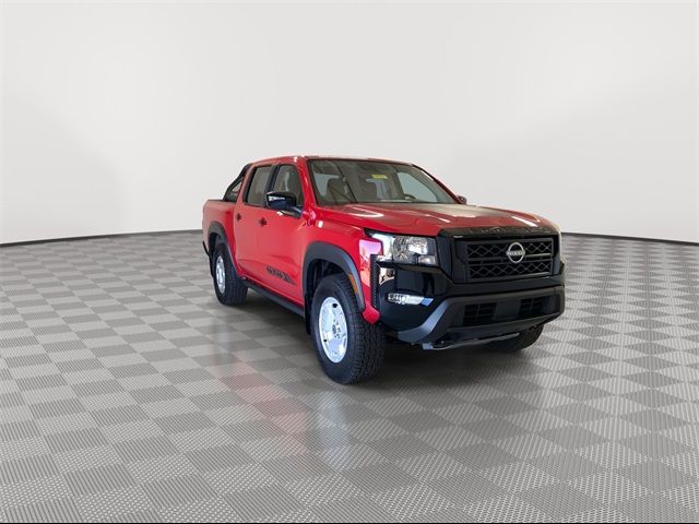 2024 Nissan Frontier SV