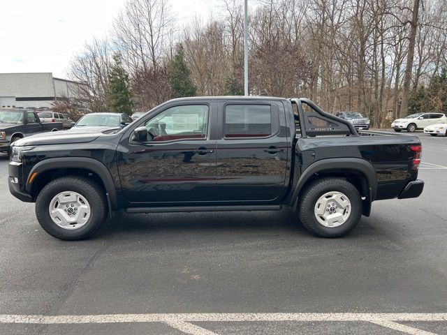 2024 Nissan Frontier SV