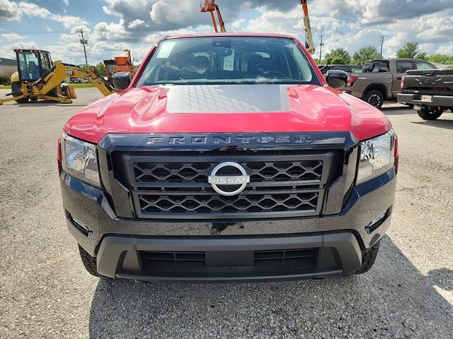 2024 Nissan Frontier SV