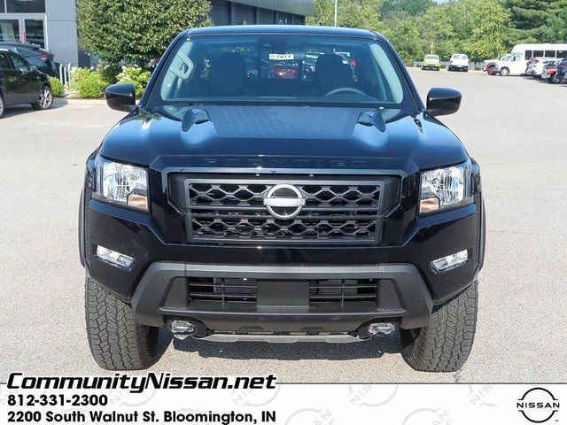 2024 Nissan Frontier SV