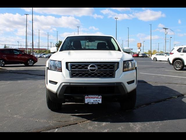 2024 Nissan Frontier SV