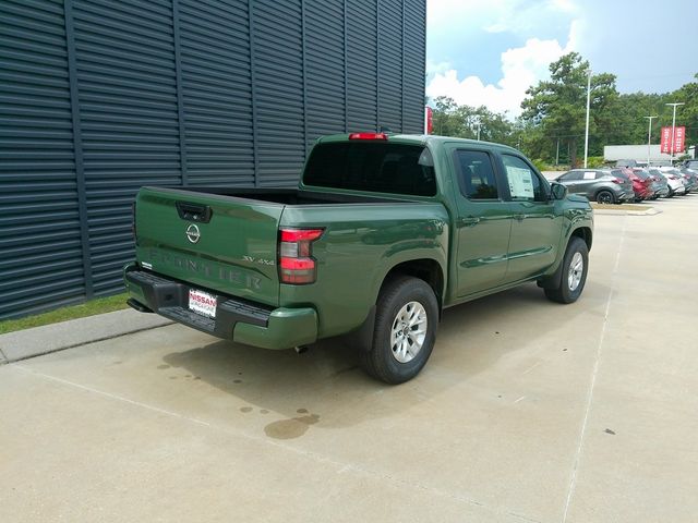 2024 Nissan Frontier SV