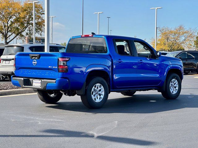 2024 Nissan Frontier SV