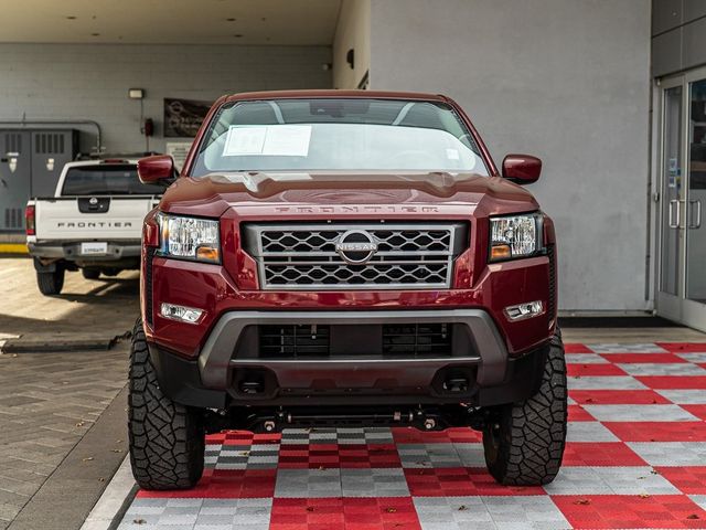 2024 Nissan Frontier SV