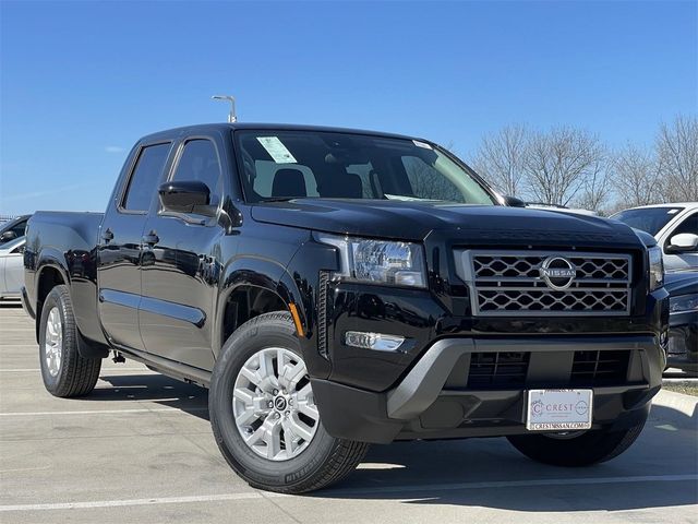 2024 Nissan Frontier SV