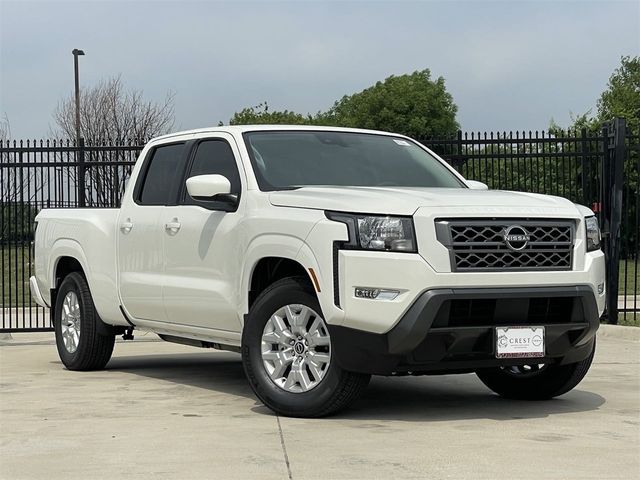 2024 Nissan Frontier SV