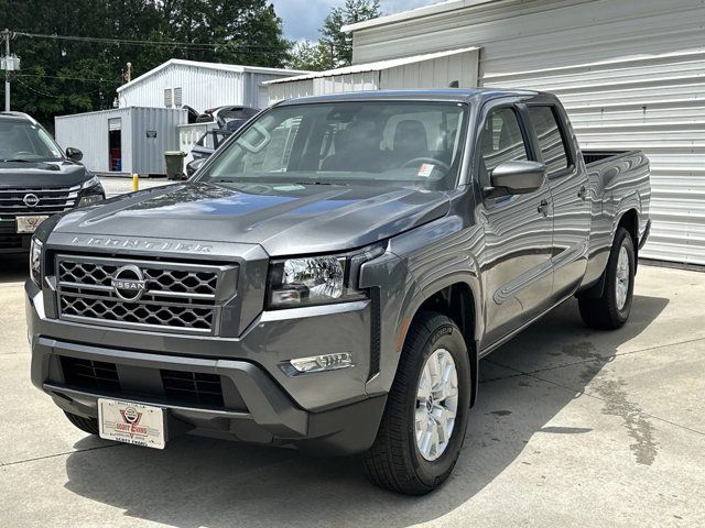 2024 Nissan Frontier SV