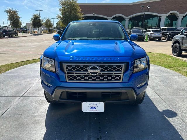 2024 Nissan Frontier SV