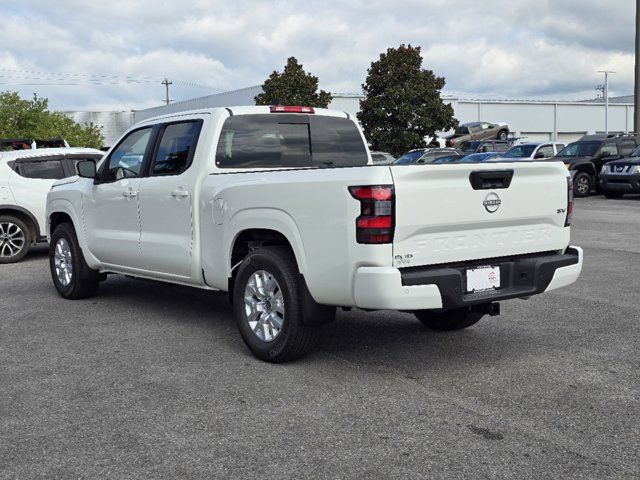 2024 Nissan Frontier SV