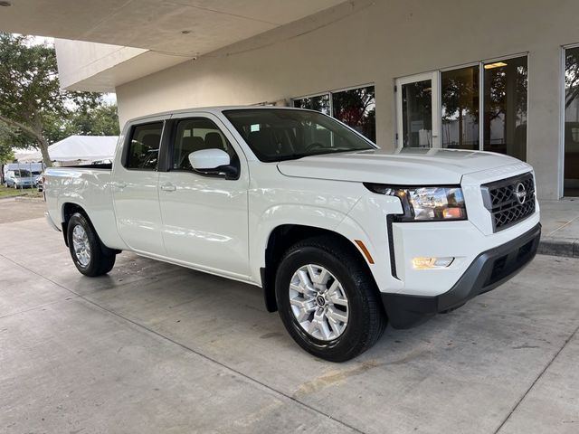 2024 Nissan Frontier SV