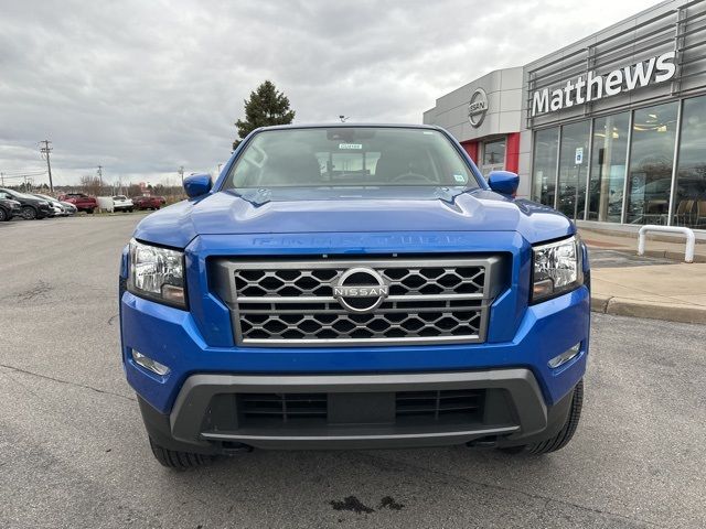 2024 Nissan Frontier SV