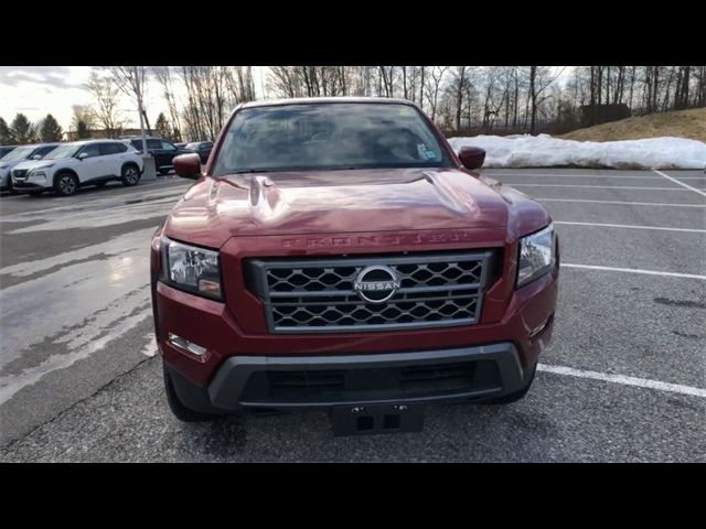 2024 Nissan Frontier SV