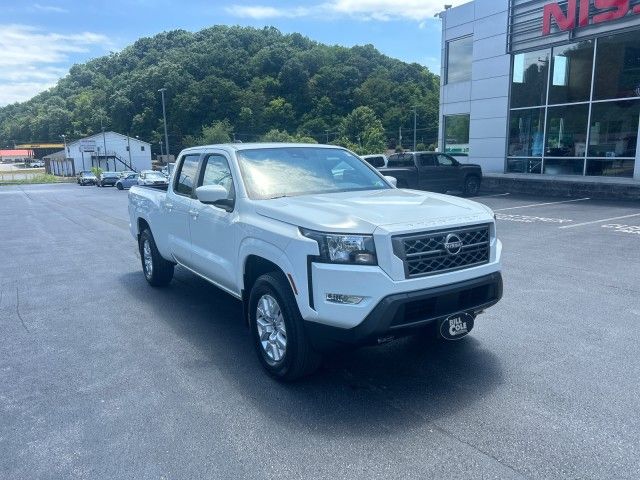 2024 Nissan Frontier SV