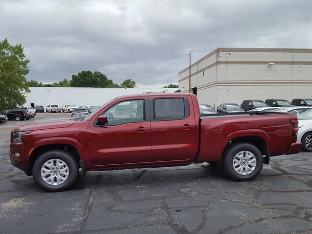 2024 Nissan Frontier SV