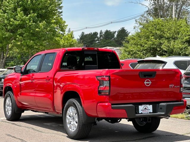 2024 Nissan Frontier SV