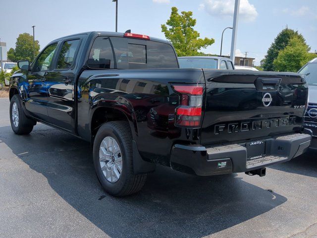 2024 Nissan Frontier SV