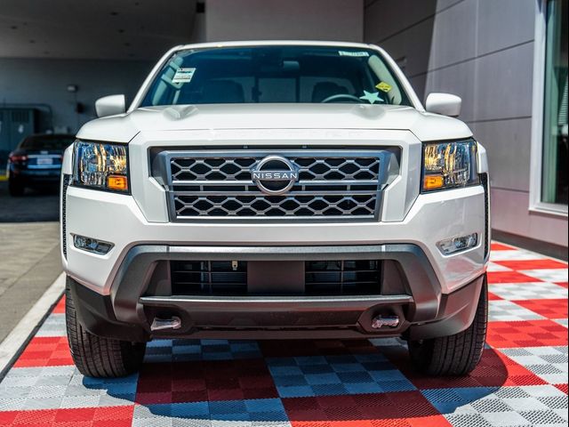 2024 Nissan Frontier SV