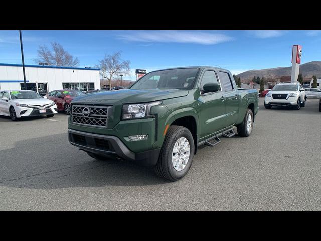 2024 Nissan Frontier SV