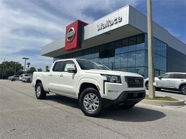 2024 Nissan Frontier SV