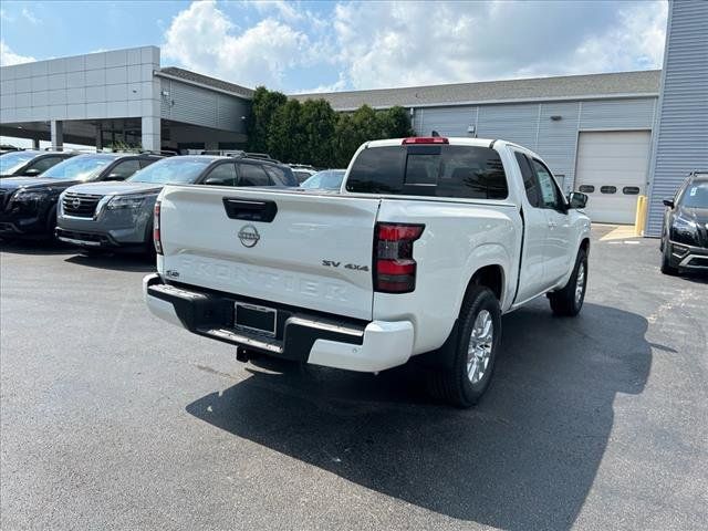 2024 Nissan Frontier SV