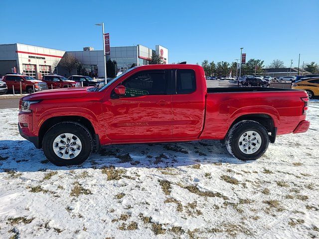 2024 Nissan Frontier SV