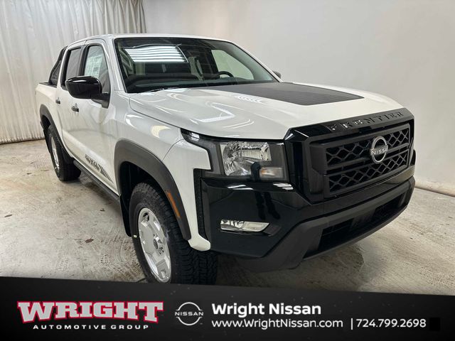 2024 Nissan Frontier SV