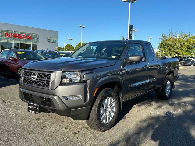 2024 Nissan Frontier SV