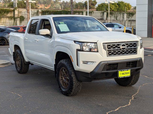 2024 Nissan Frontier SV