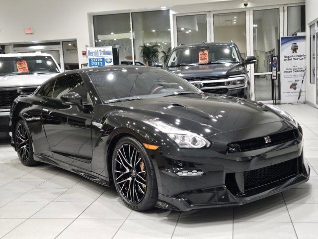 2024 Nissan GT-R Premium