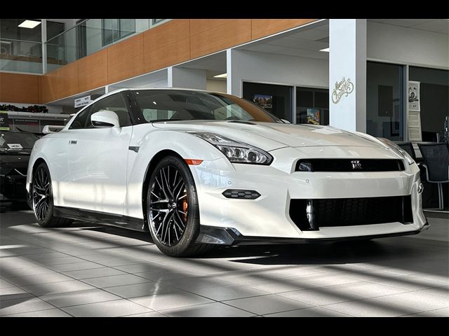 2024 Nissan GT-R Premium