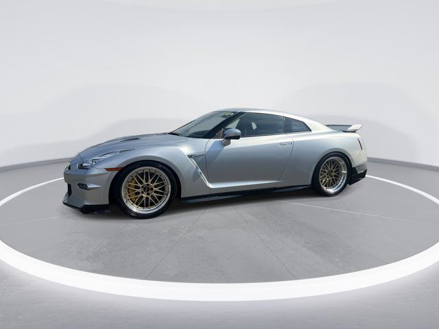 2024 Nissan GT-R T-spec