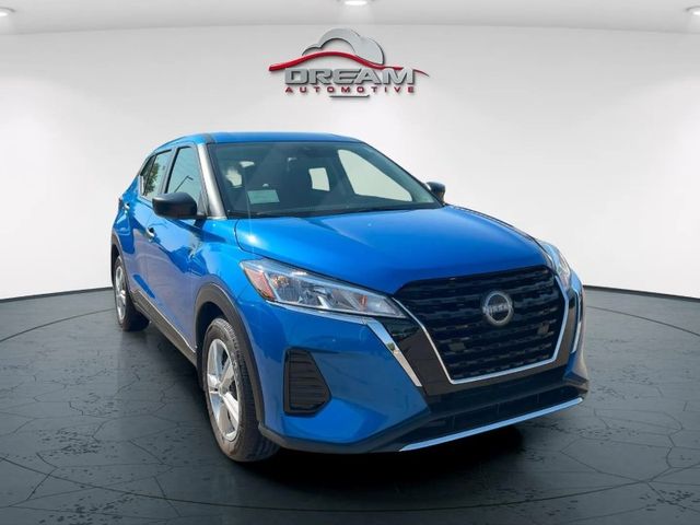 2024 Nissan Kicks S