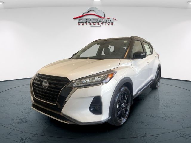 2024 Nissan Kicks SR