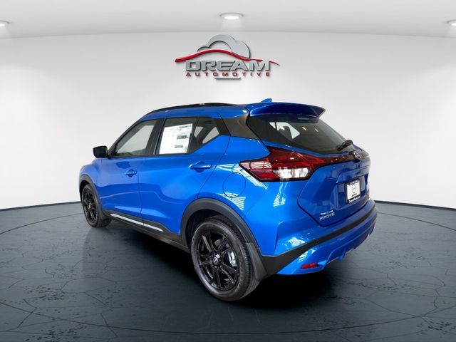 2024 Nissan Kicks SR