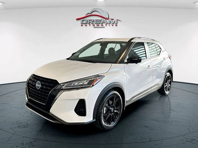 2024 Nissan Kicks SR